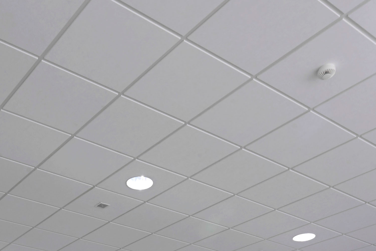 دي اكس - دي اكس ال تي 24 - نظام تعليق صوتي شديد التحمل مقاوم للحريق